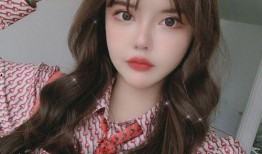 娱乐吃瓜君韩安冉,从网红到明星，她如何成为娱乐界的“吃瓜女王”？