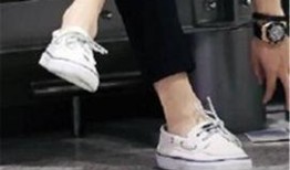 娱乐吃瓜君爱鞋男星,揭秘爱鞋男星背后的时尚秘密